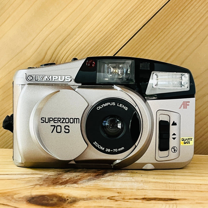 Olympus Superzoom 70s 35mm Point and shoot