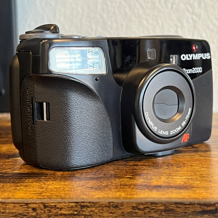 Olympus Zoom 2000