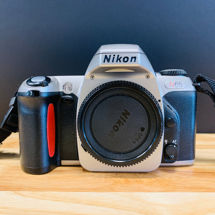 Nikon N65 Silver 35mm Camera Body
