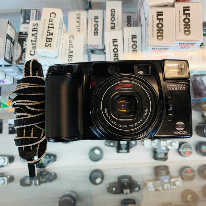 Minolta Freedom Action Zoom 90 35mm Film Camera, Black Serial No: 20132085