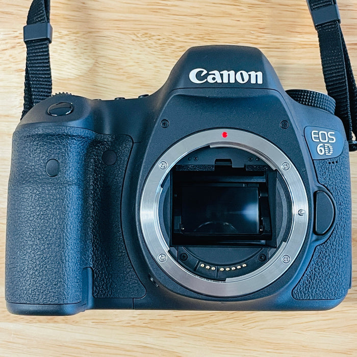 USED Canon EOS 6D DSLR Camera Body {20.2MP}
