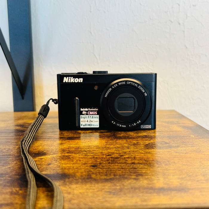 Nikon Coolpix P300