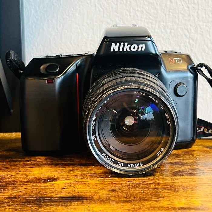 Nikon N70 with Sigma UC Zoom 28-105mm 4-5.6