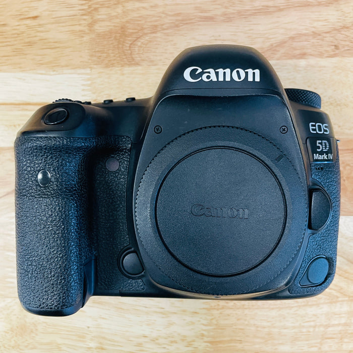 USED Canon EOS 5D Mark IV DSLR Camera Body {30.4MP}