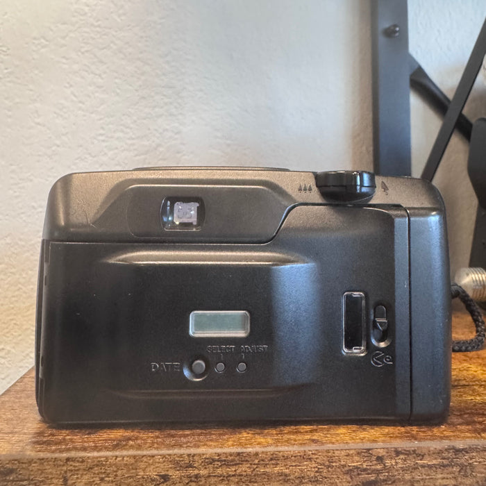 Pentax IQZoom EZY-R 35mm Point & Shoot Film Camera – 38-70mm Zoom Lens | Tested & Working