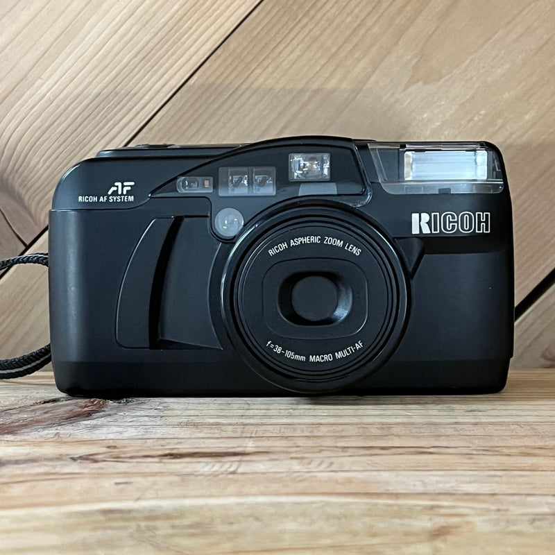 Ricoh  Shotmaster Zoom 3 P Date ( 1965)