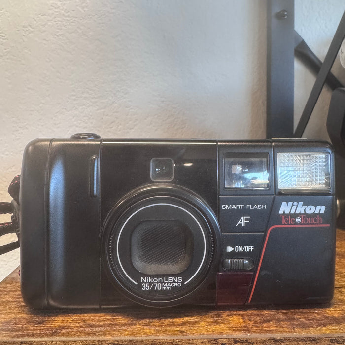Nikon Tele Touch Smart Flash AF 35 mm Film Camera Point and Shoot