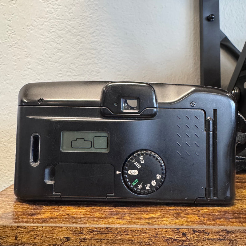 Canon Z115 – 35mm Point & Shoot Film Camera