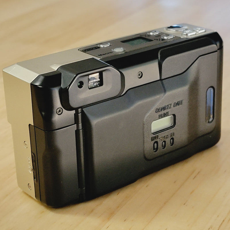 Nikon One Touch Zoom 90 AF Quartz Date
