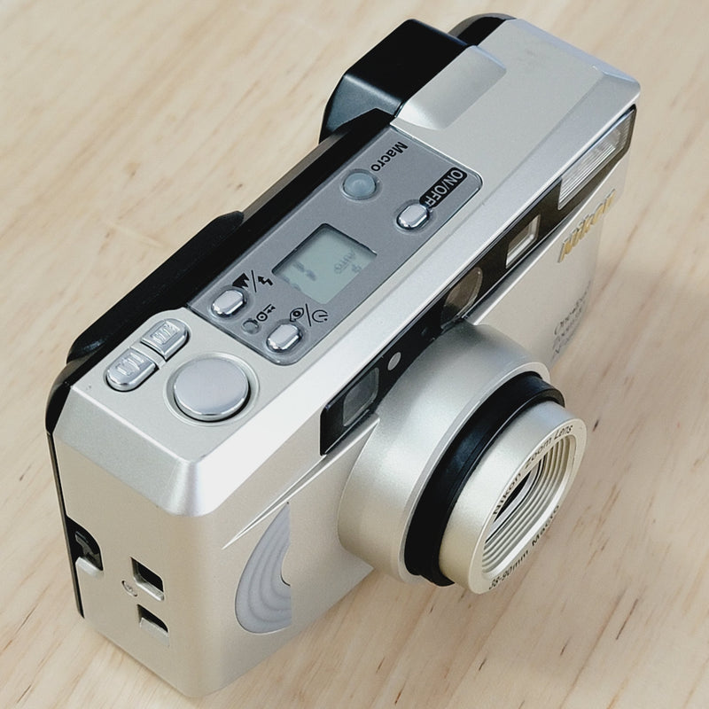 Nikon One Touch Zoom 90 AF Quartz Date
