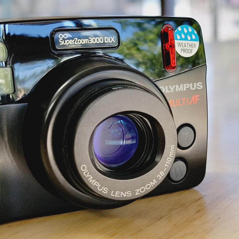 Olympus Infinity SuperZoom 3000 DLX with box & extras