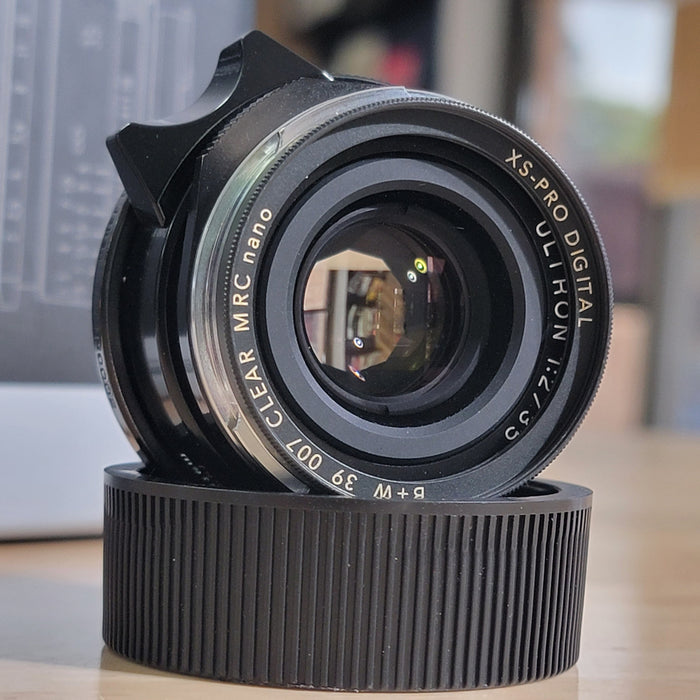 Voigtlander Ultron Vintage Line 35mm f/2.0 w/hood & filter