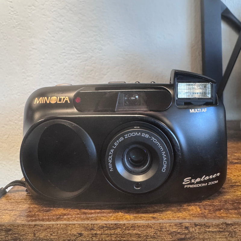 Minolta Explorer Freedom Zoom EX 35mm Point & Shoot Film Camera – 28-75 mm Zoom Lens | Tested & Working