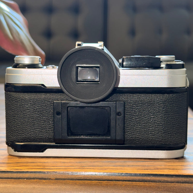 Canon AE-1 35mm SLR + Canon FD 35-70mm f/3.5-4.5 Zoom Lens