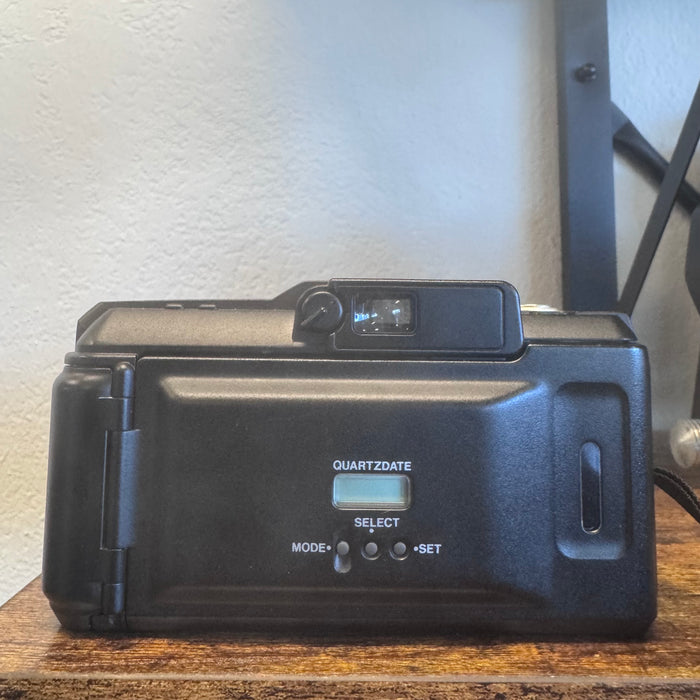 Olympus Superzoom 105 Point & Shoot 35mm Film Camera (38‑105 mm, Auto‑AF, Built‑in Flash)