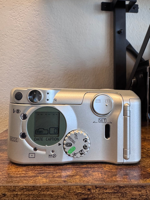 Canon Sure Shot Z155 — 35 mm Film Point & Shoot Camera (37-155 mm Zoom, Fully Automatic)