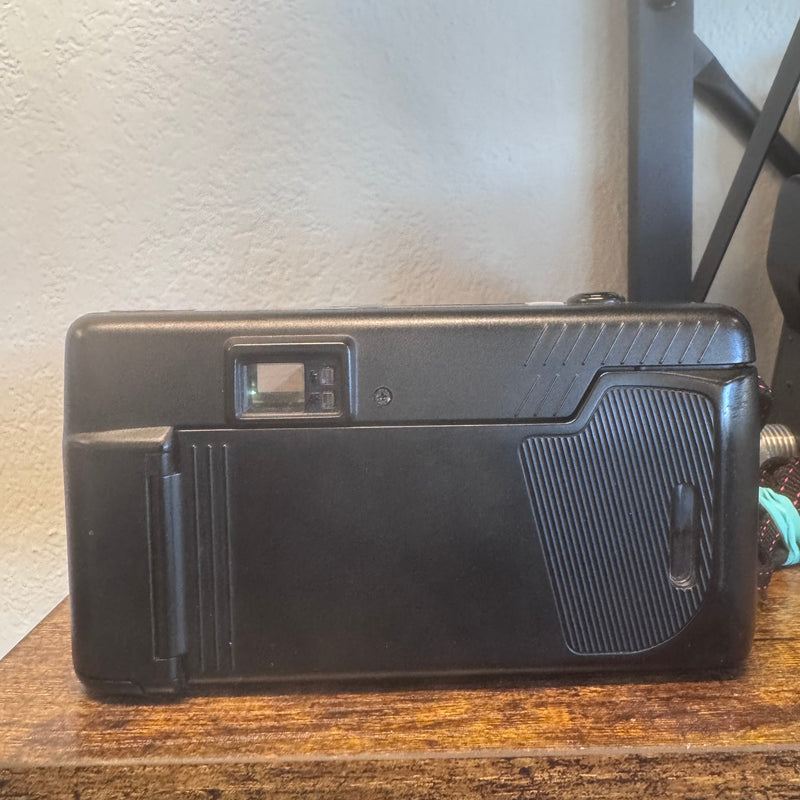 Nikon Tele Touch Smart Flash AF 35 mm Film Camera Point and Shoot
