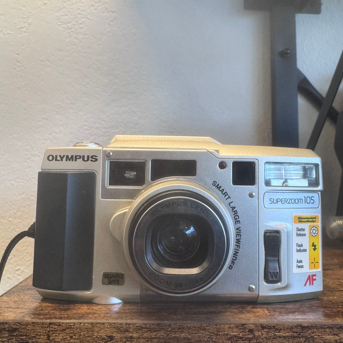 Olympus Superzoom 105 Point & Shoot 35mm Film Camera (38‑105 mm, Auto‑AF, Built‑in Flash)