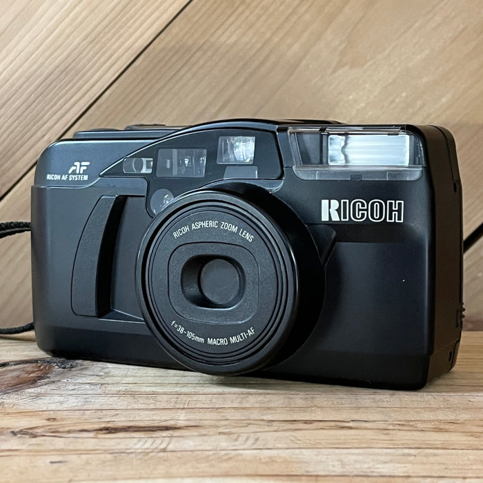 Ricoh  Shotmaster Zoom 3 P Date ( 1965)