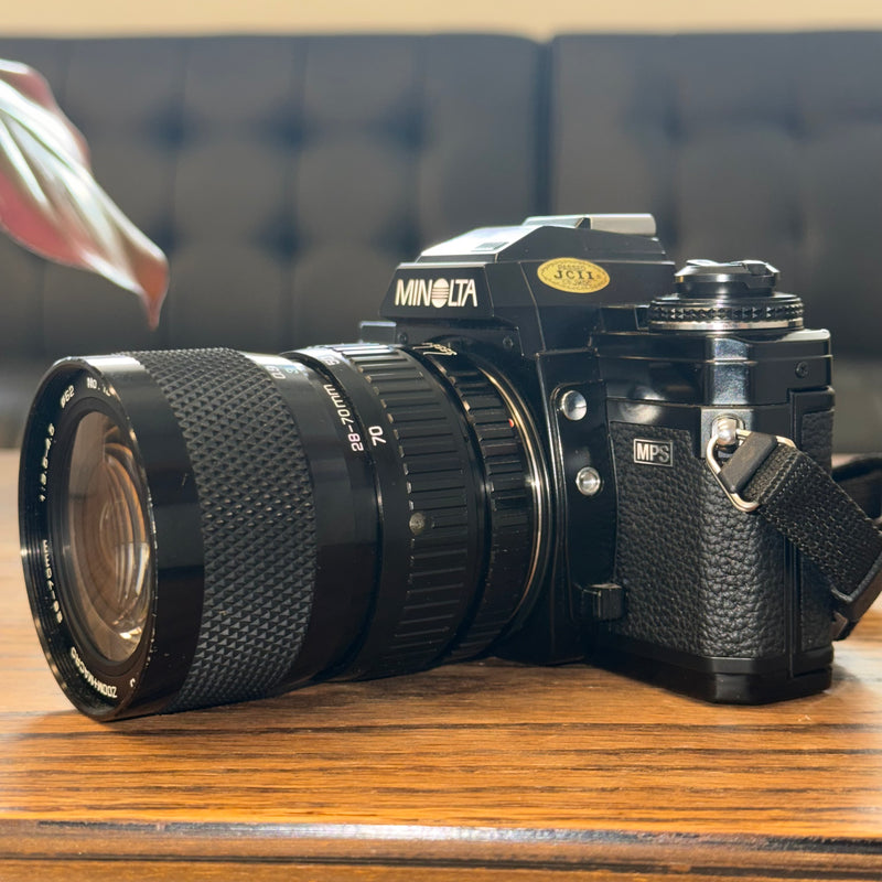Minolta X-700 35mm SLR Camera + Soligor 28-70mm f/3.5-4.5 Zoom Macro Lens