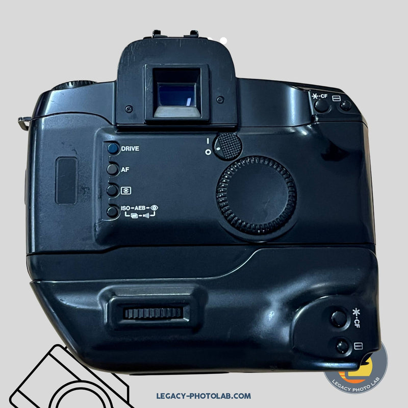 Canon EOS A2E with Canon 50mm 1.8