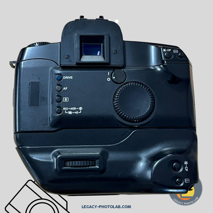 Canon EOS A2E with Canon 50mm 1.8