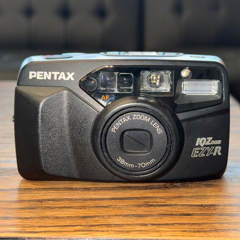 Pentax IQZoom EZY-R 35mm Point & Shoot Film Camera – 38-70mm Zoom Lens