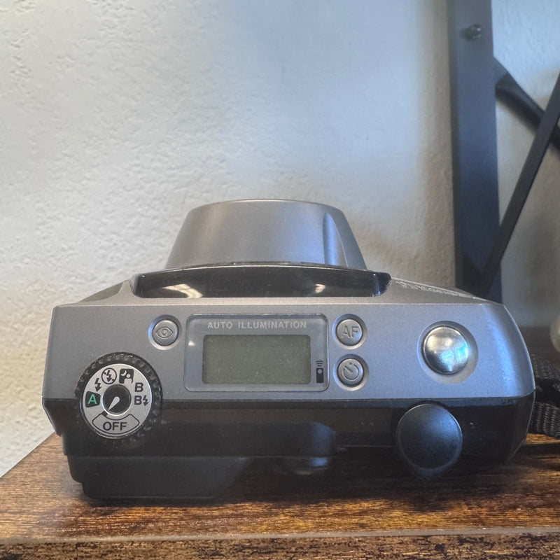 Pentax IQZoom 160 — 35 mm Point & Shoot Film Camera (38-160 mm Zoom, Multi-AF)