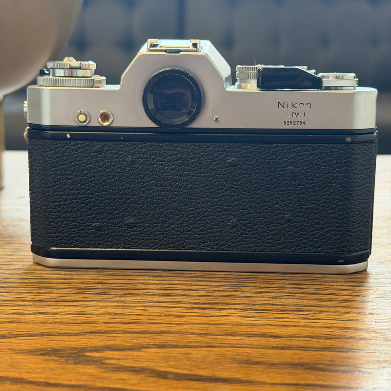 Nikkormat EL