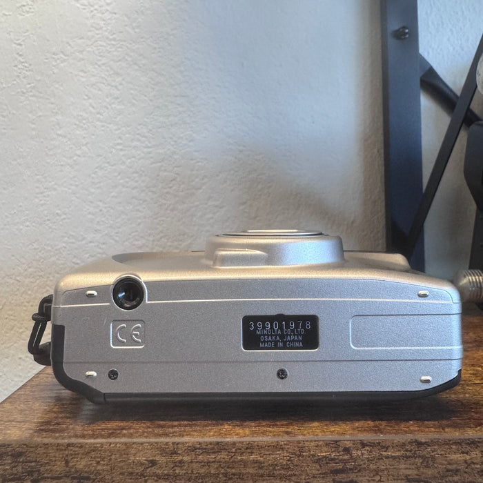 Minolta Riva Zoom 90 Date 35mm Point & Shoot Film Camera – 38-90mm Zoom Lens | Tested & Working