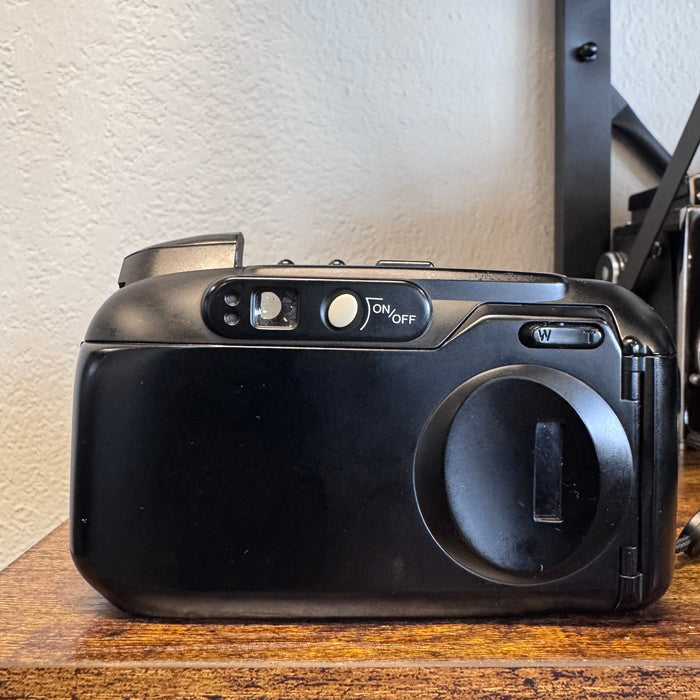 Minolta Explorer Freedom Zoom EX 35mm Point & Shoot Film Camera – 28-75 mm Zoom Lens | Tested & Working