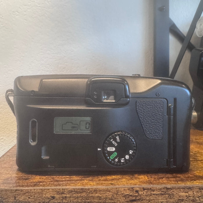 Canon Sure Shot Z135 — 35mm Point & Shoot Film Camera (38-135mm Zoom, Auto AF, Built-in Flash)