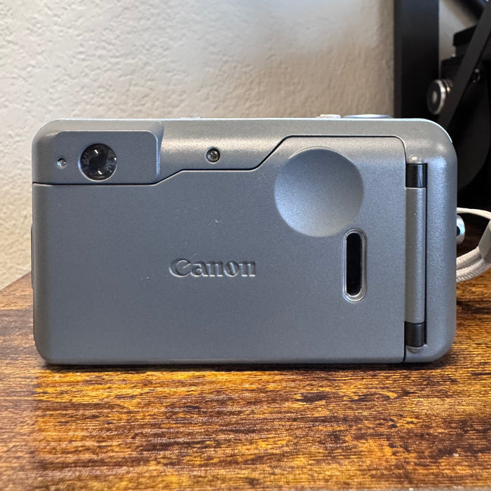 Canon Sure Shot 115u II Date – 35mm Point & Shoot Film Camera