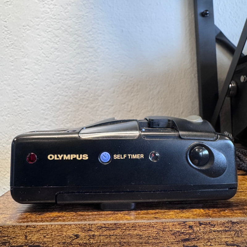 Olympus Infinity Jr – 35mm Point & Shoot Film Camera
