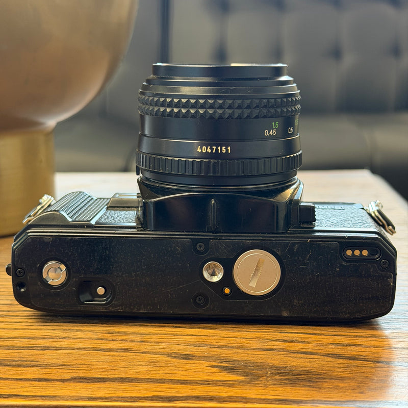 Minolta X-700 + MD ROKKOR-X 50mm 1:1.4