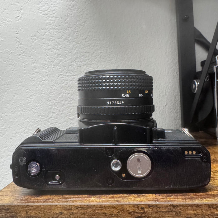 Minolta X-700 + 50mm 1:1.7