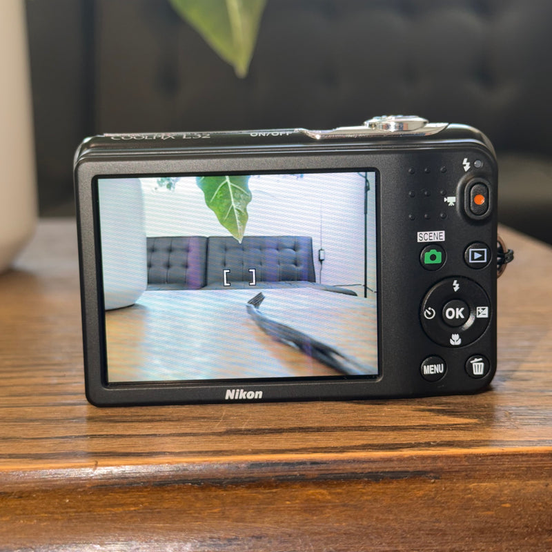 Nikon COOLPIX L32 20.1MP Digital Camera