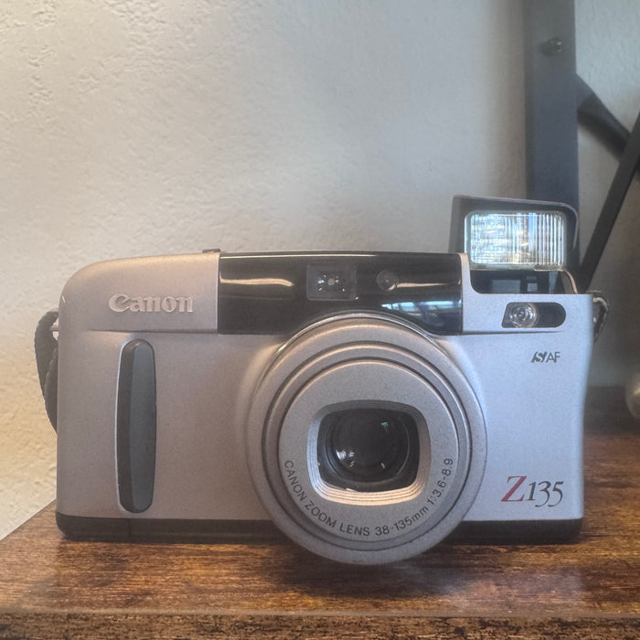 Canon Sure Shot Z135 — 35mm Point & Shoot Film Camera (38-135mm Zoom, Auto AF, Built-in Flash)
