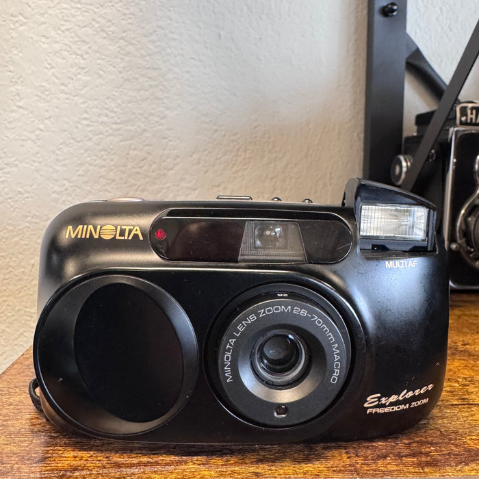 Minolta Explorer Freedom Zoom EX 35mm Point & Shoot Film Camera – 28-75 mm Zoom Lens | Tested & Working