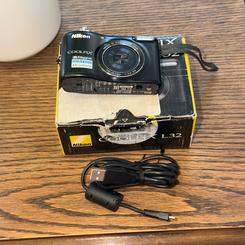 Nikon COOLPIX L32 20.1MP Digital Camera