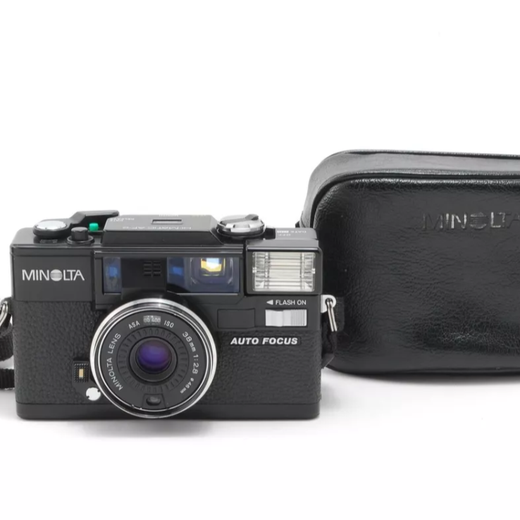 Minolta Hi-Matic AF-D 35mm Camera