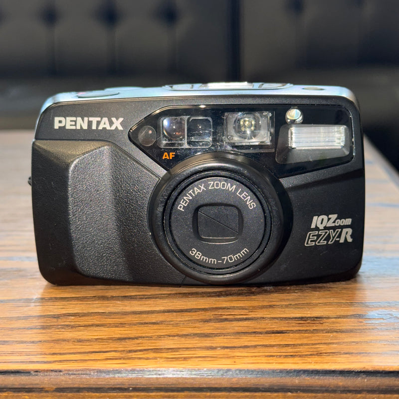 Pentax IQZoom EZY-R 35mm Point & Shoot Film Camera – 38-70mm Zoom Lens