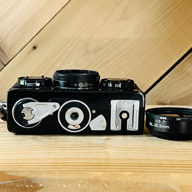ROLLEI 35 S CAMERA BLACK W/40MM F2.8 SONNAR HFT LENS