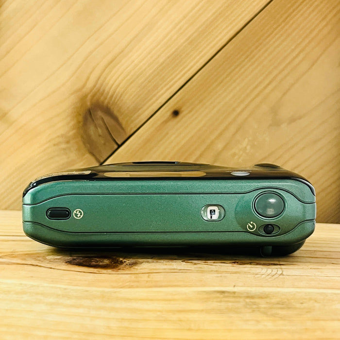 Minolta Panoramic Point and Shoot Cinematic