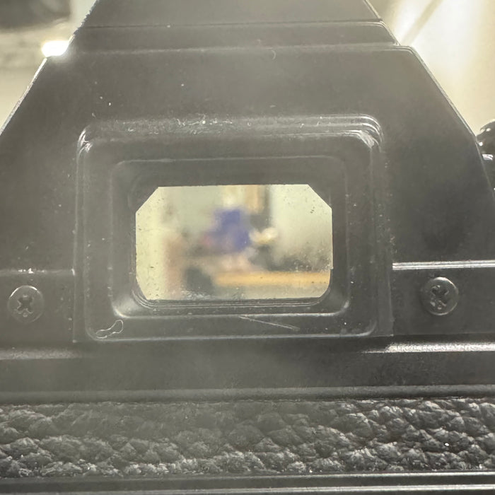 Minolta X-700 + 50mm 1:1.7