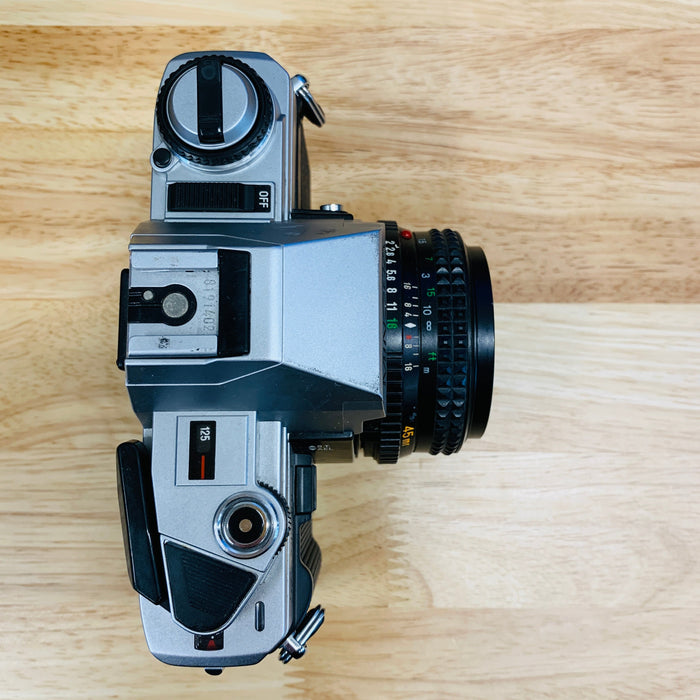 Minolta X-370 with Minolta MD Rokkor X 45mm F/2 Lens