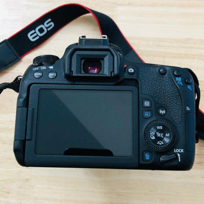Canon 77D Digital Camera "used"