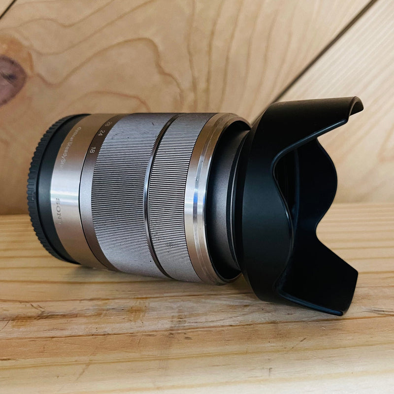 Sony E 18-55mm f/3.5-5.6 OSS Lens (Silver) USED