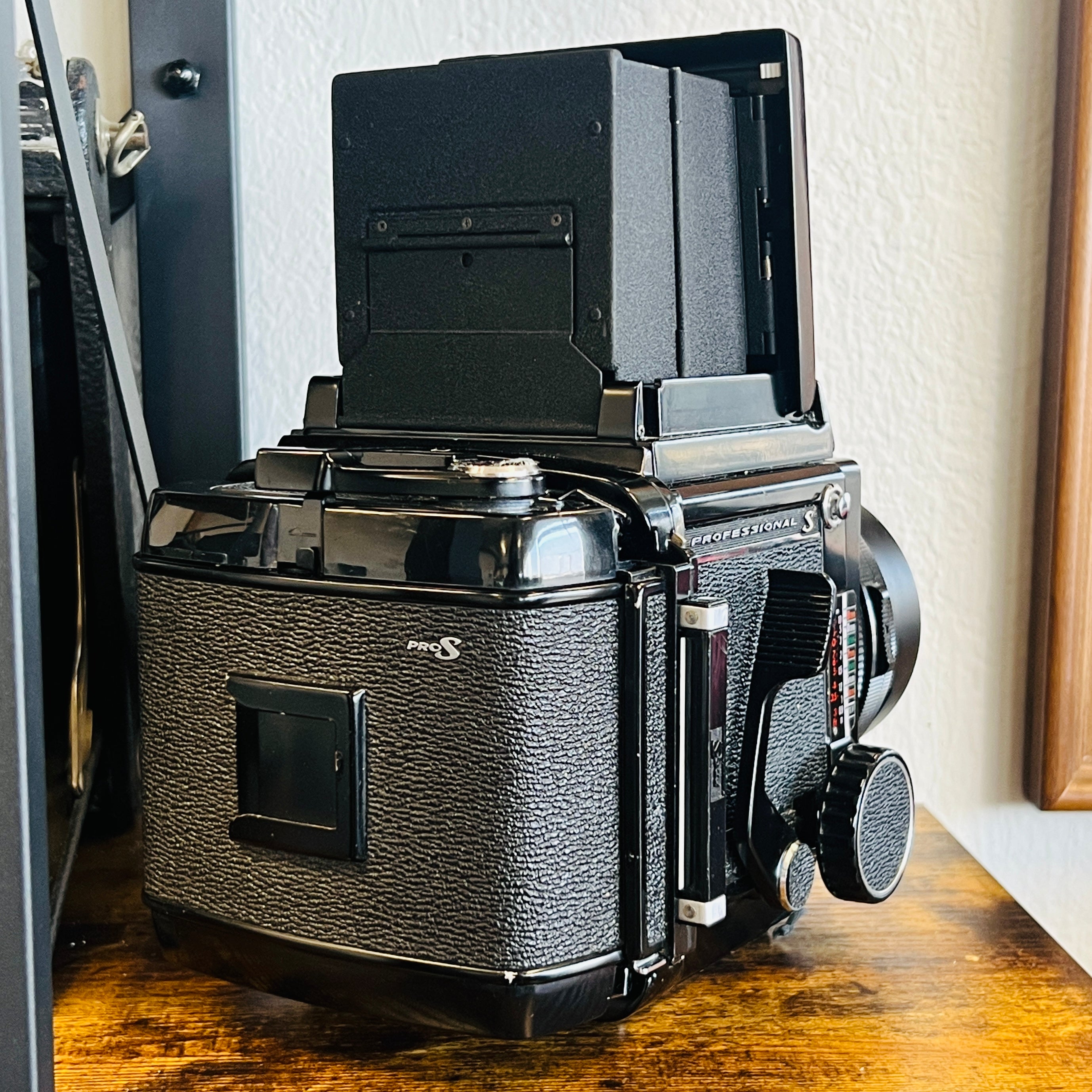 Mamiya RB67 + Mamiya Sekor C 127mm 3.8 Lens — Legacy Photo Lab of