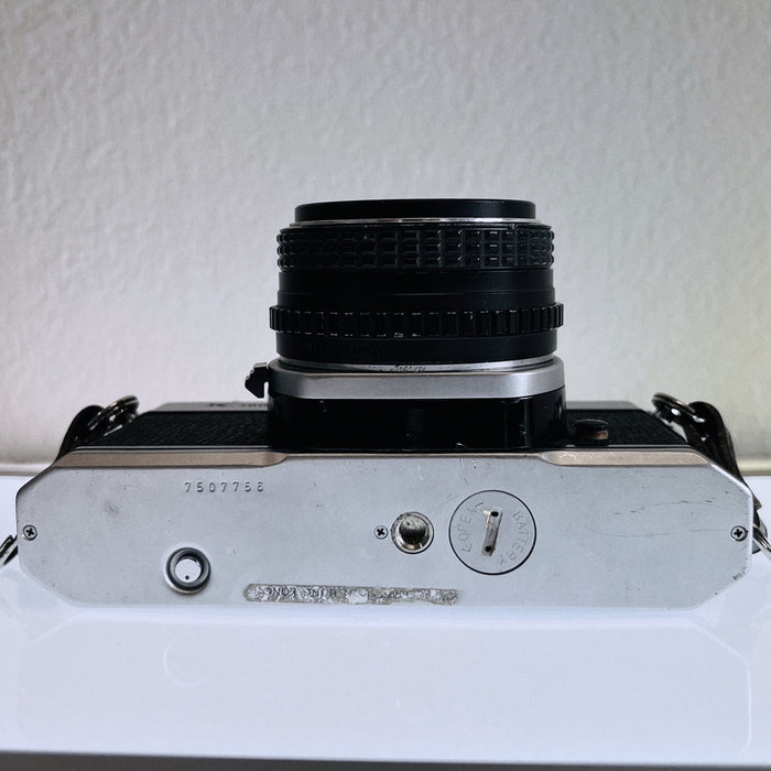 Asahi Pentax K1000 35mm with 50mm f/1.7 S#7507756